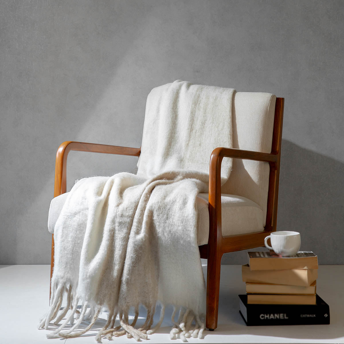 Raised Throw